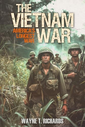 Vietnam: A Complete Photographic History: Michael Maclear, Hal